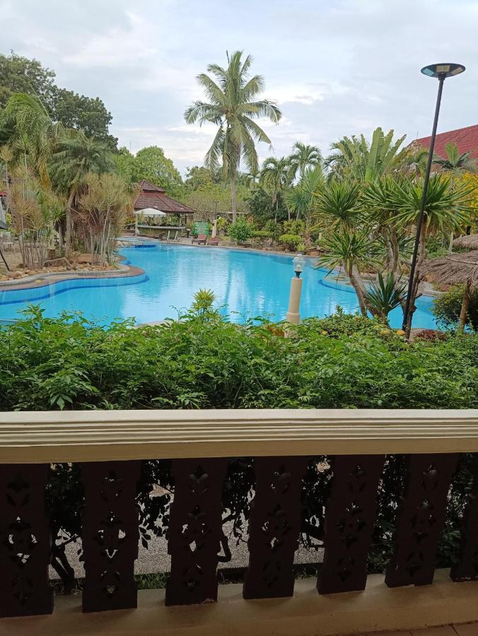 Ban Nam Mao Resort Наджомтьєн Екстер'єр фото