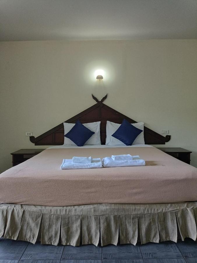 Ban Nam Mao Resort Наджомтьєн Екстер'єр фото